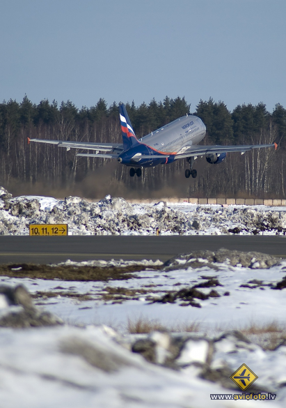 Airbus A319-111