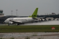 Boeing 737-548