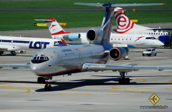 Tupolev Tu-154M