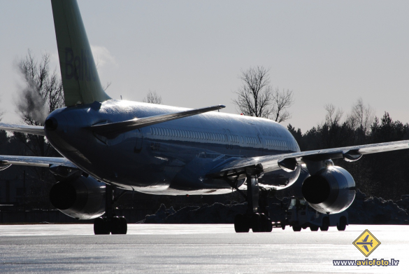 Boeing 757-256