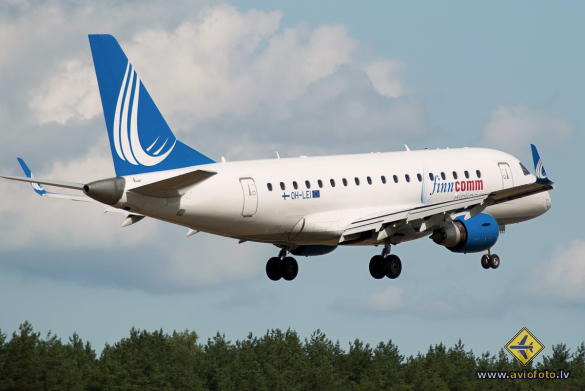 Embraer 170STD (ERJ-170-100STD)
