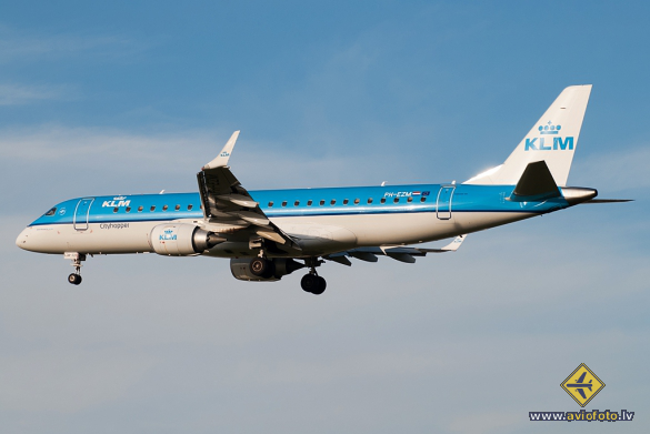 Embraer 190STD (ERJ-190-100STD)