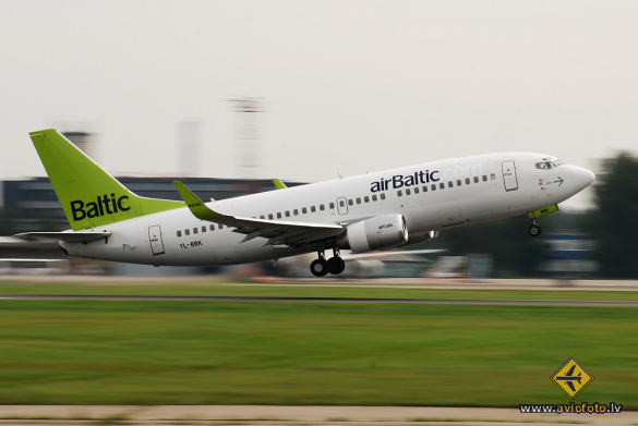 Boeing 737-33V