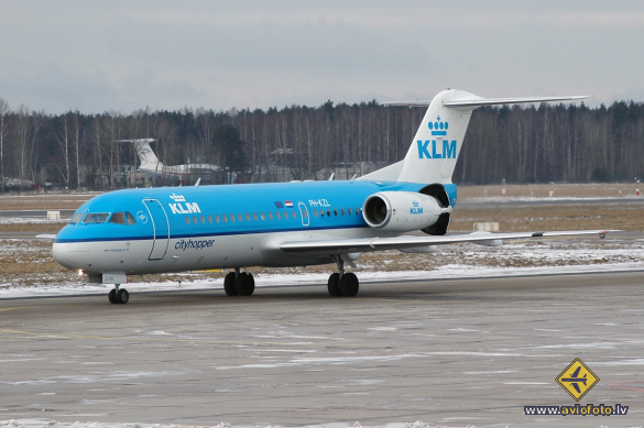 Fokker 70 (F-28-0070)