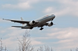Boeing 777-2J6