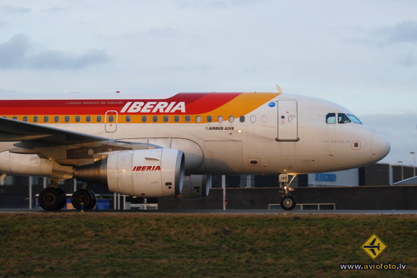Airbus A319-111