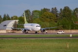 Boeing 737-31S