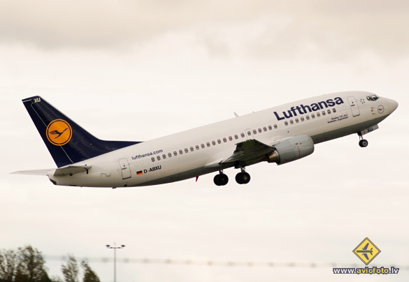Boeing 737-330