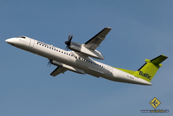 Bombardier DHC-8-402 Q400