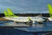Boeing 737-548