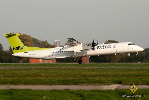 Bombardier DHC-8-402 Q400