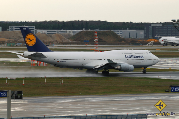Boeing 747-430