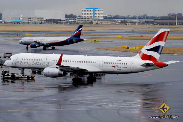 Boeing 757-236