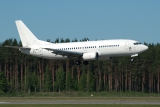 Boeing 737-3L9