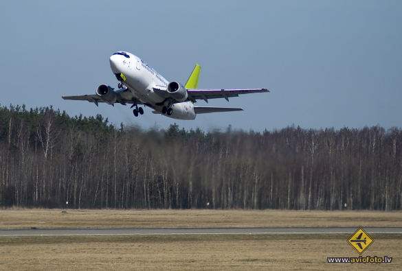 Boeing 737-522