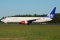 Boeing 737-883