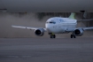 Boeing 737-548