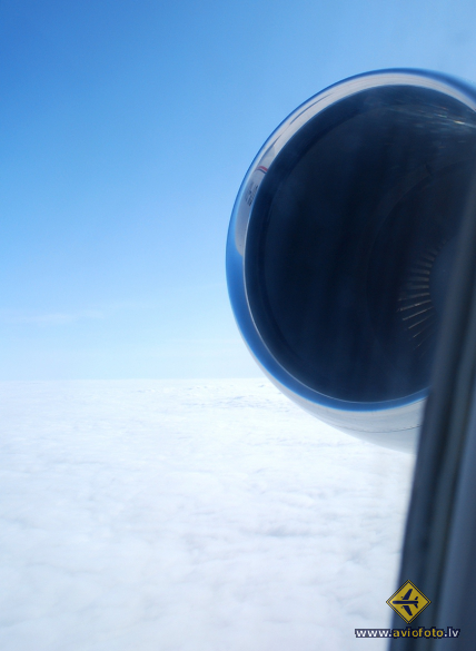 Bombardier CRJ-200LR (CL-600-2B19)