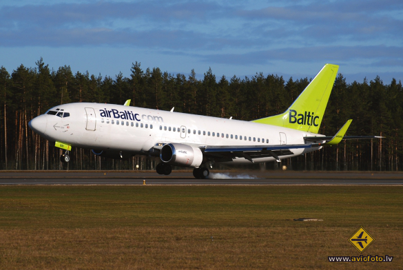 Boeing 737-33A