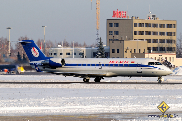 Bombardier CRJ-100ER (CL-600-2B19)