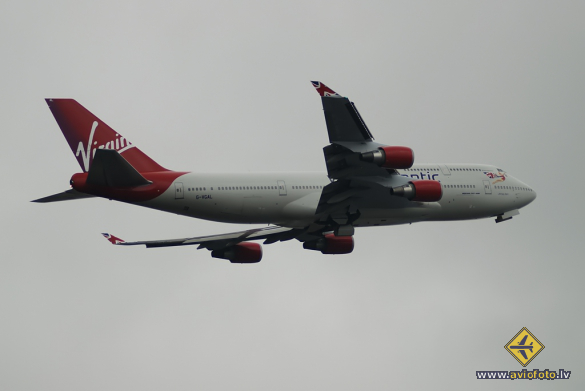 Boeing 747-443