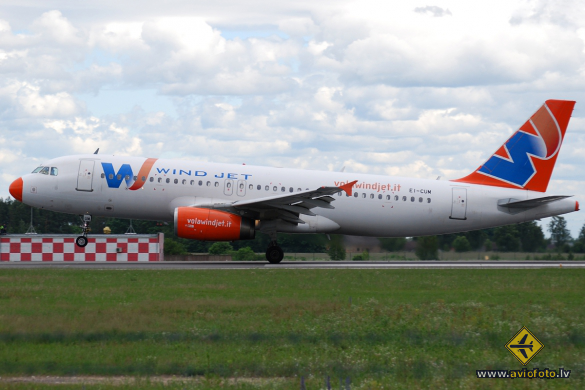 Airbus A320-232