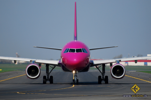 Airbus A320-232