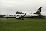 Boeing 737-8AS