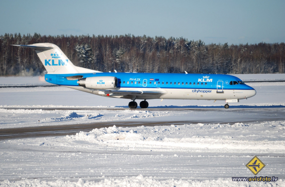 Fokker 70 (F-28-0070)
