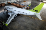 Boeing 737-33V