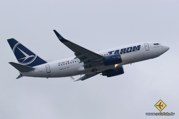 Boeing 737-78J