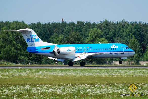 Fokker 70 (F-28-0070)