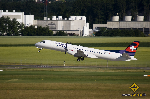 Saab 2000