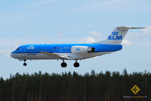 Fokker 70 (F-28-0070)