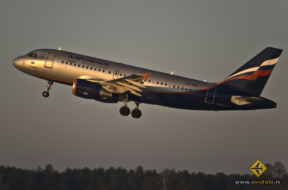 Airbus A319-111