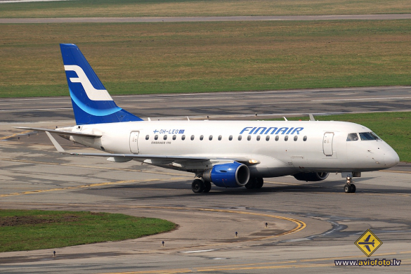 Embraer 170STD (ERJ-170-100STD)