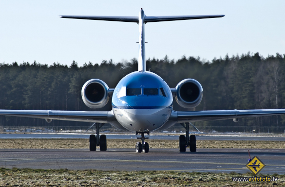 Fokker 70 (F-28-0070)