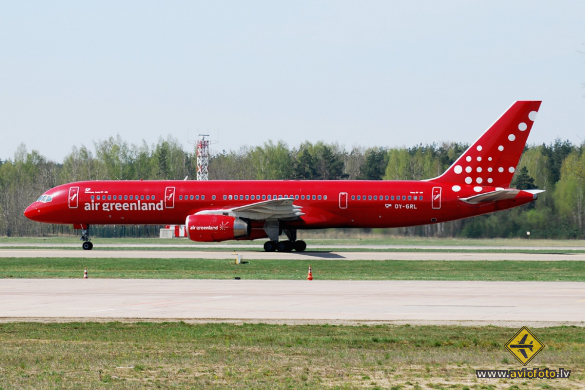 Boeing 757-236