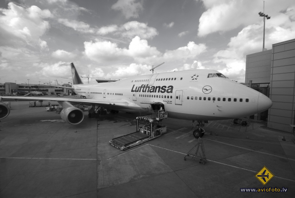 Boeing 747-430