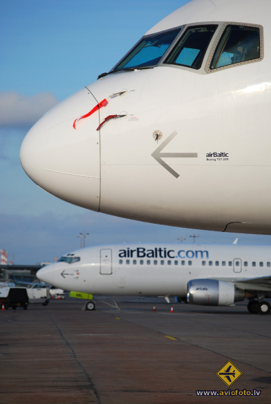 Boeing 757-256