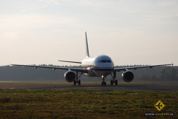 Airbus A319-112