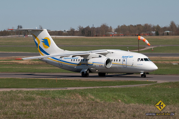 Antonov An-148-100V
