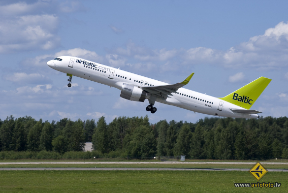 Boeing 757-256