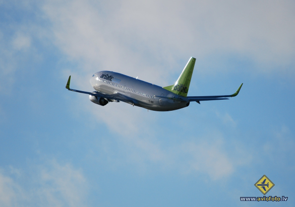 Boeing 737-36Q