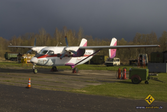 Antonov An-28