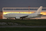 Boeing 737-505