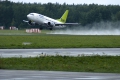 Boeing 737-548