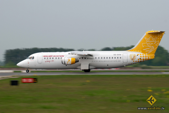 BAE Systems Avro 146-RJ100