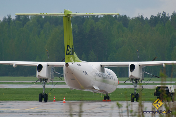 Bombardier DHC-8-402 Q400