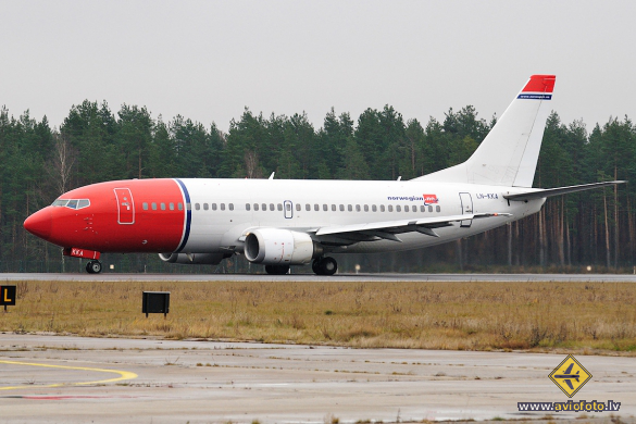 Boeing 737-33A